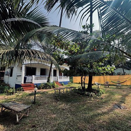 Coco Inn Goa Кандолім Екстер'єр фото