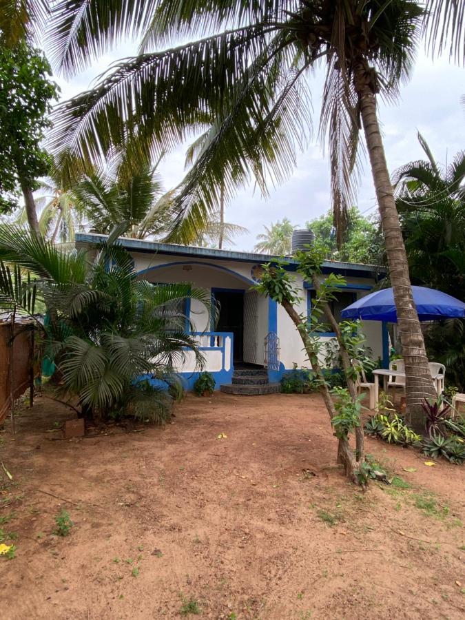 Coco Inn Goa Кандолім Екстер'єр фото