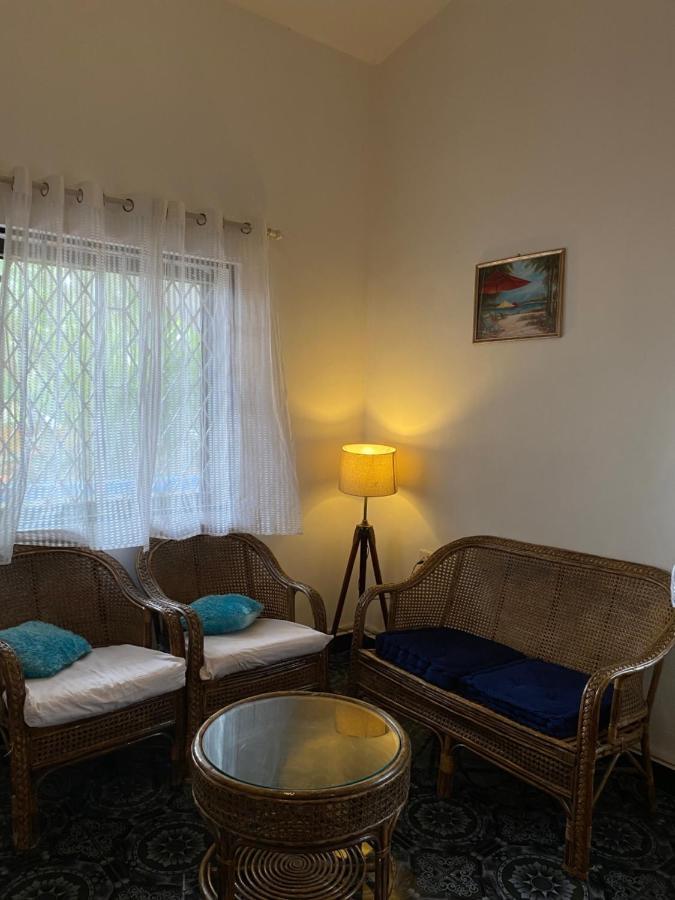 Coco Inn Goa Кандолім Екстер'єр фото
