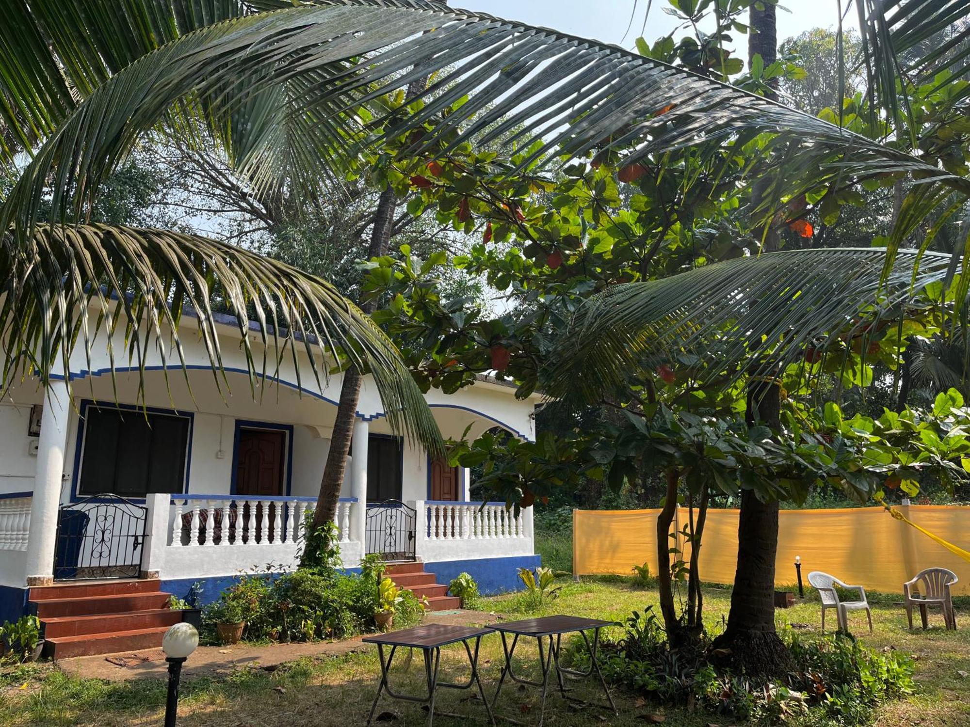 Coco Inn Goa Кандолім Екстер'єр фото